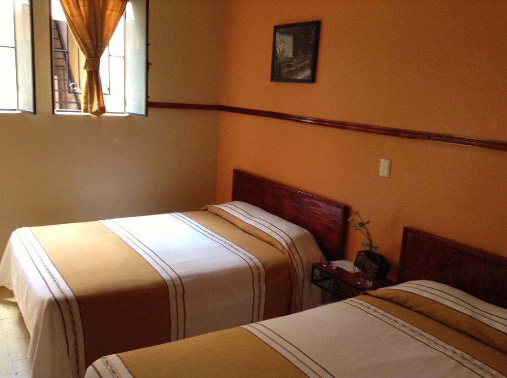 Los Faroles Hotel Uruapan (Michoacan) Luaran gambar
