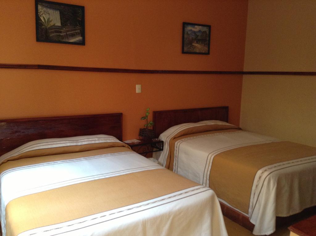 Los Faroles Hotel Uruapan (Michoacan) Luaran gambar