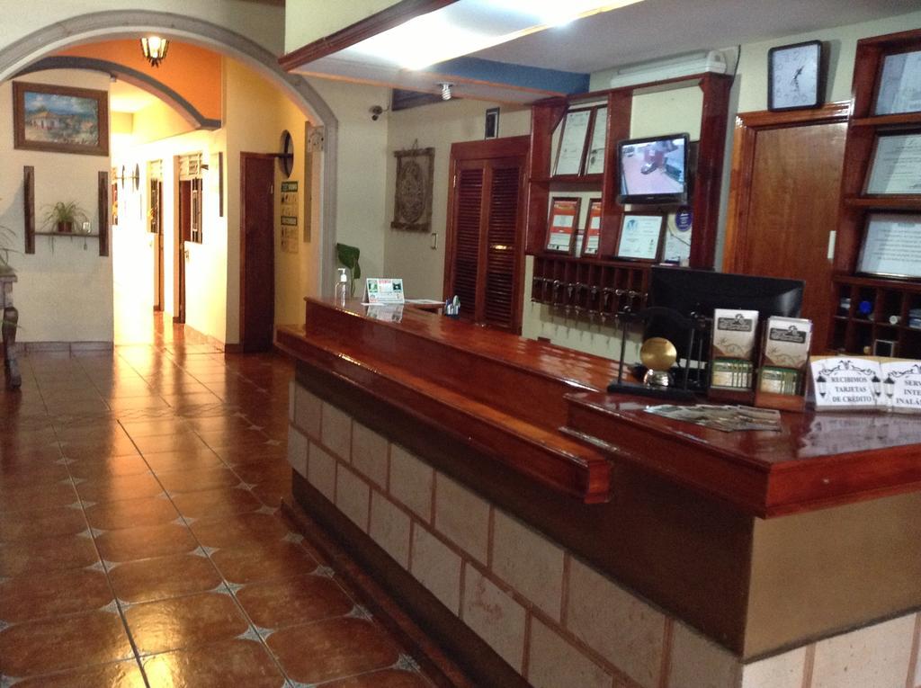 Los Faroles Hotel Uruapan (Michoacan) Luaran gambar