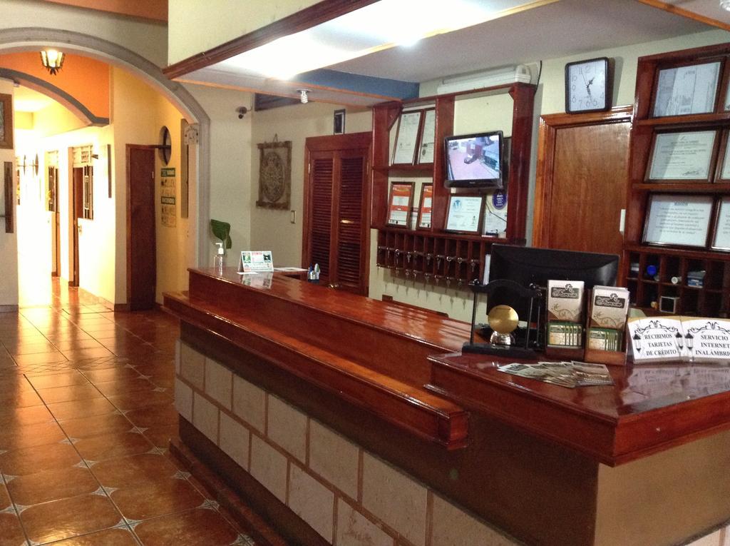 Los Faroles Hotel Uruapan (Michoacan) Luaran gambar